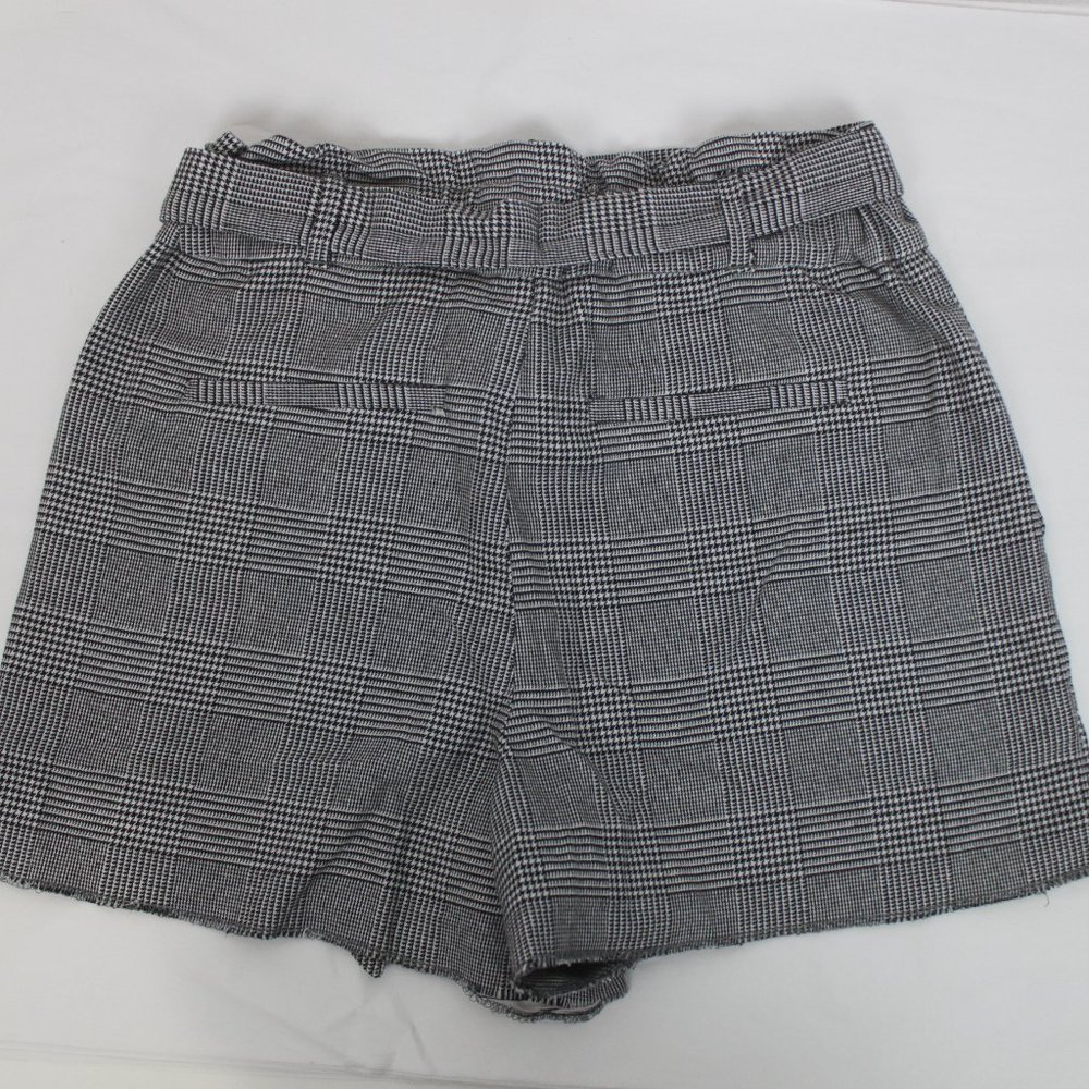 Free w/ Purchase-Zara Trafaluc Collection Remade Shorts - Picture 2 of 8